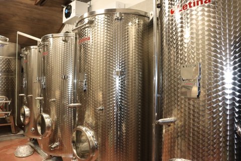 Winnica Libiąż, Dostawa zbiorników oraz wykonanie instalacji chłodzenia i grzania zbiorników fermentacyjnych/maceracyjnych, sierpień 2021